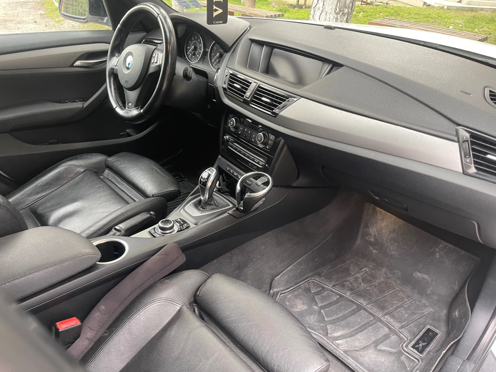 BMW X1 2.8i xDrive M-power, снимка 14 - Автомобили и джипове - 54919059