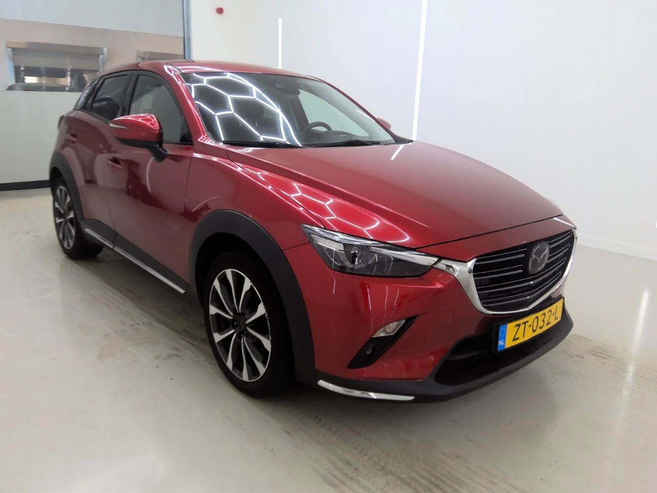 Mazda CX-3 2.0 SKYACTIV-G / AUT/ GT-M Оборудване/ Очакван!, снимка 2 - Автомобили и джипове - 55411974