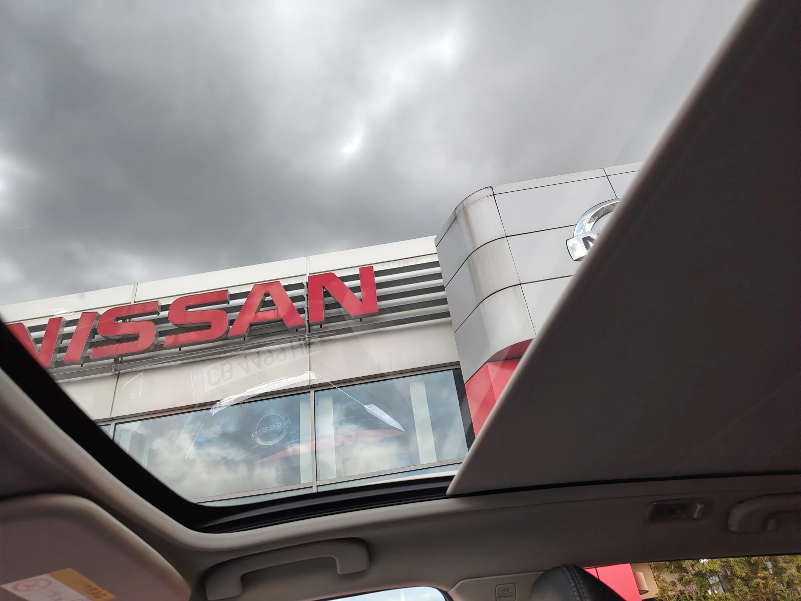 Nissan Qashqai Tekna Plus, снимка 9 - Автомобили и джипове - 55466562