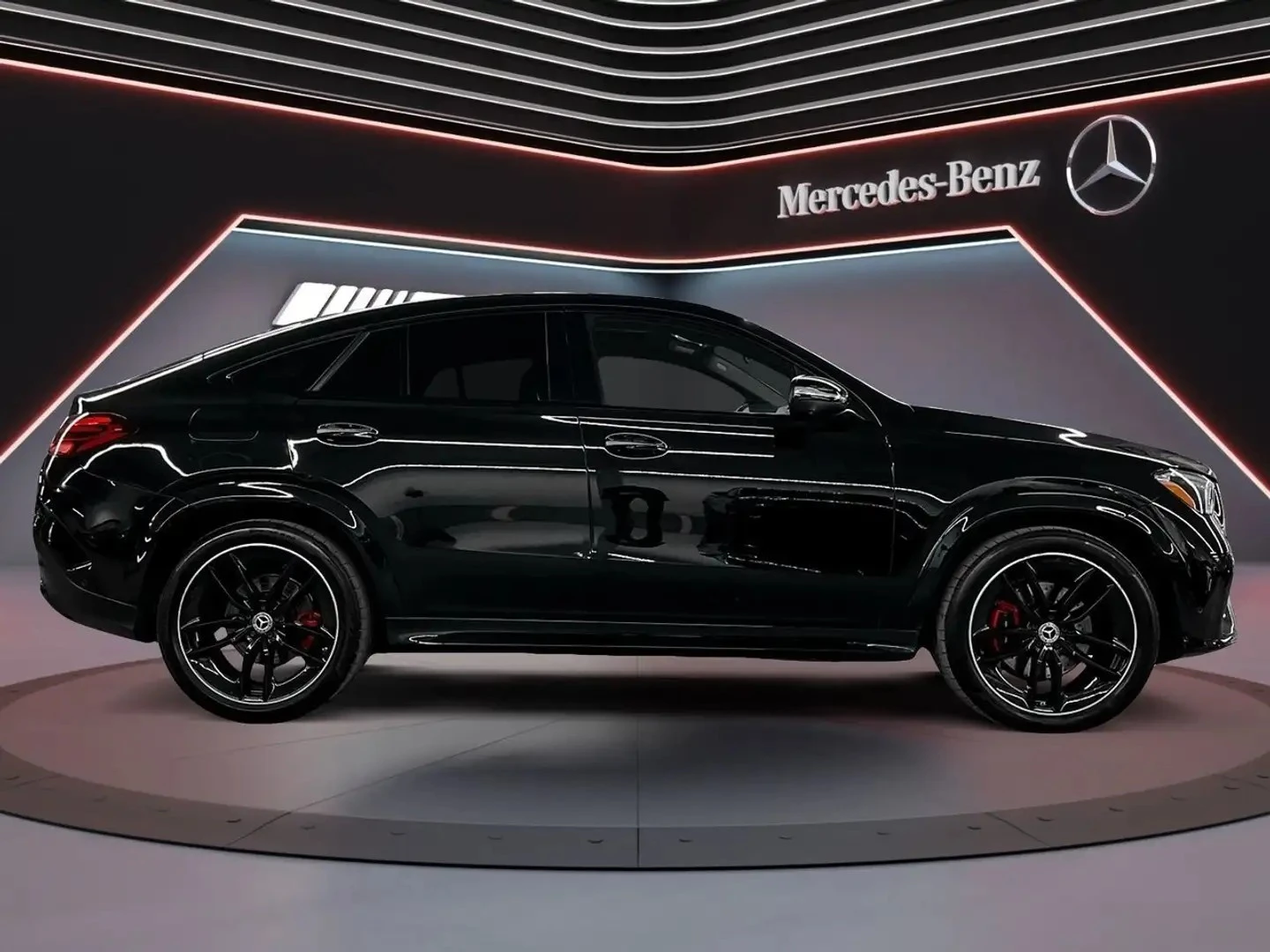 Mercedes-Benz GLE 450 AMG COUPE ЦЕНА ДО БЪЛГАРИЯ АВТОКРЕДИТ, снимка 5 - Автомобили и джипове - 55625454