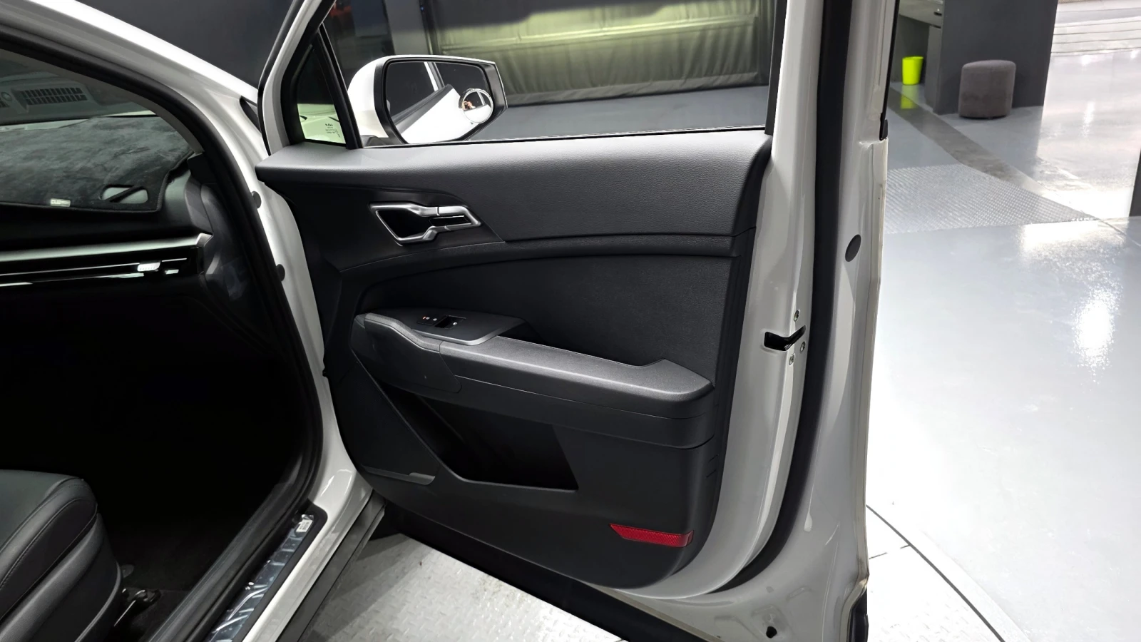 Kia Sportage LPG 2.0 2WD Prestige autorpime.bg, снимка 15 - Автомобили и джипове - 55845445