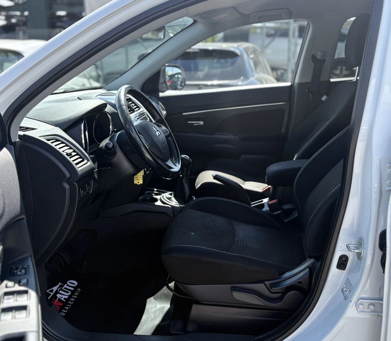 Mitsubishi ASX 1.6 бензин ТОП! С ГАРАНЦИЯ! , снимка 10 - Автомобили и джипове - 55953930