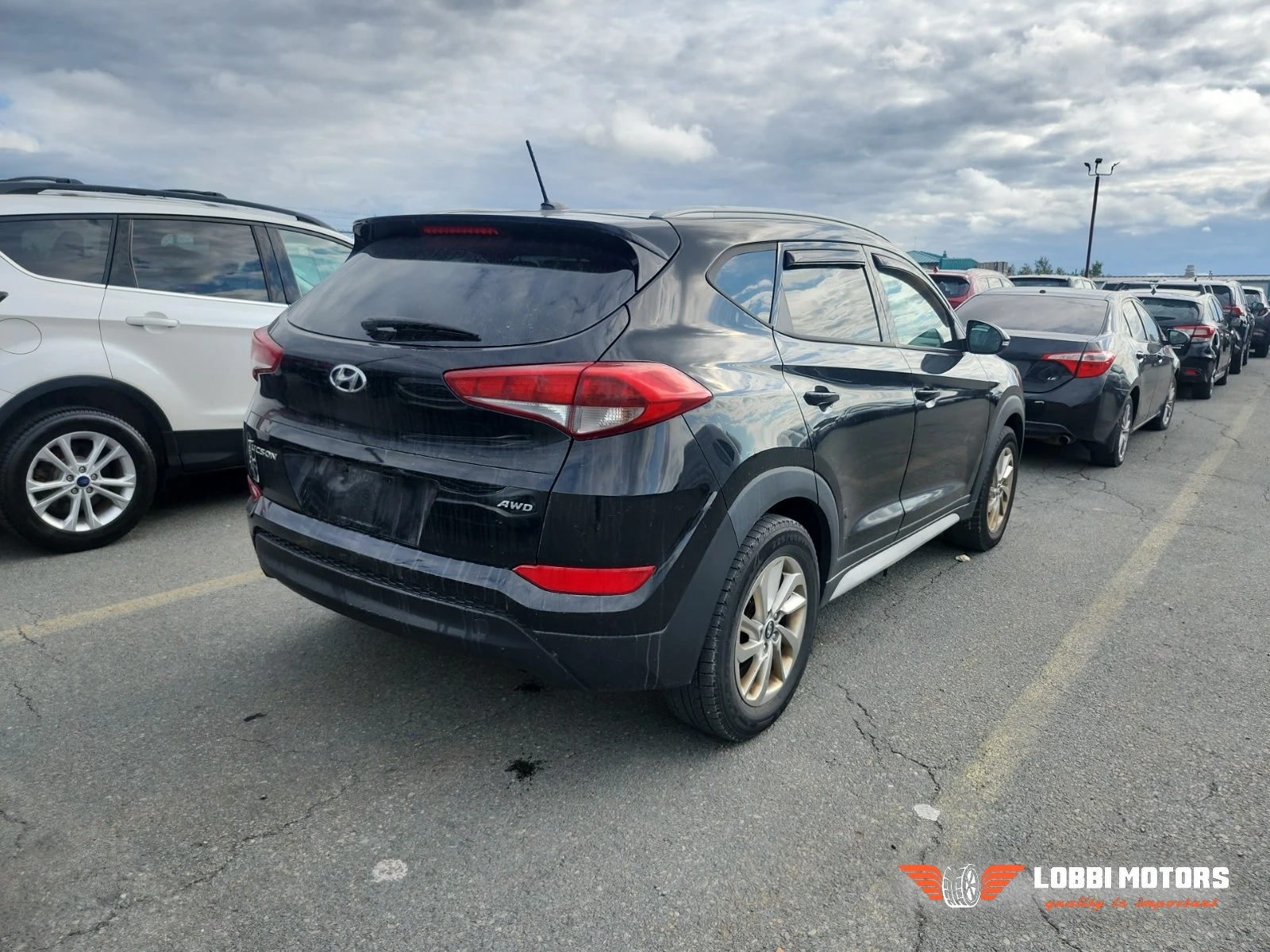 Hyundai Tucson, снимка 2 - Автомобили и джипове - 55955847