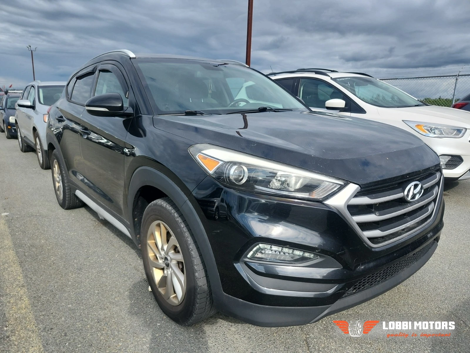 Hyundai Tucson, снимка 5 - Автомобили и джипове - 55955847