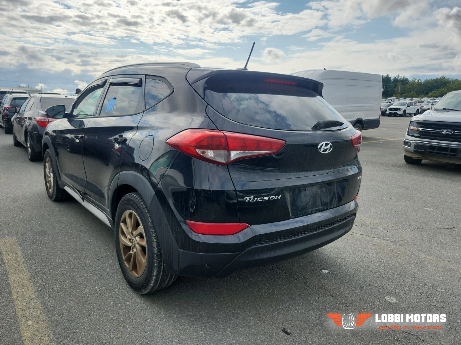 Hyundai Tucson, снимка 6 - Автомобили и джипове - 55955847