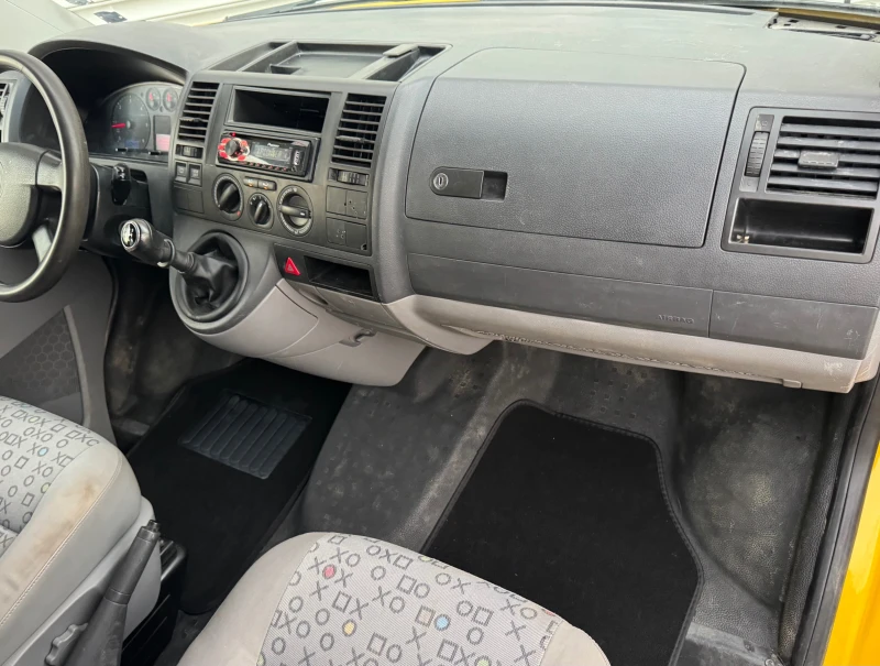 VW T5 2, 5tdi 131ps, 4+ 1м., 4вр., клима, борд., N1, снимка 9 - Бусове и автобуси - 51660871