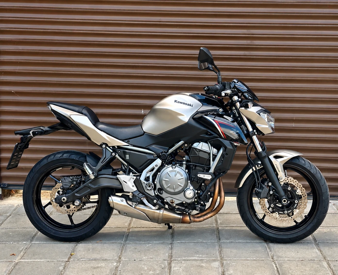Kawasaki Z 650, ABS, 8540 ��. ��������� �2, ��������� | Mobile.bg � ����������� 4