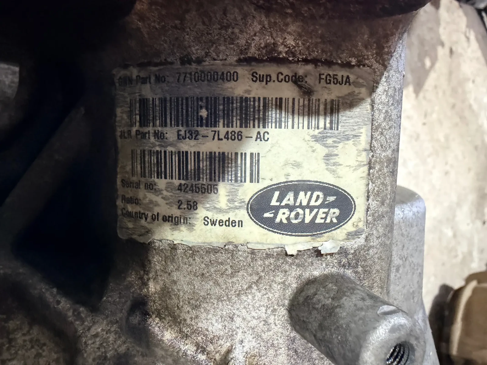 EJ32-7L486-AC Раздатка LAND ROVER DISCOVERY SPORT 2.0D 7710000400  10348256