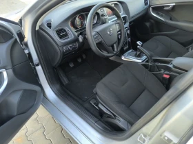 Volvo V40 2.0D3 (120hp) 2017г Momentum R-Design Euro 6b, снимка 11