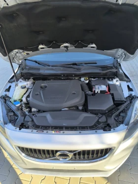 Volvo V40 2.0D3 (120hp) 2017г Momentum R-Design Euro 6b, снимка 7