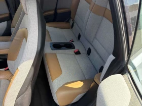 BMW i3 4dr HB  CARFAX, снимка 11