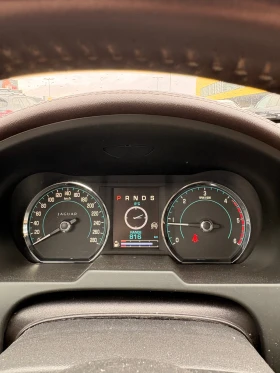 Jaguar Xf 2.2D 8ZF, снимка 11