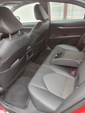 Toyota Camry 2.5, снимка 11