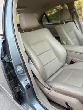 Mercedes-Benz E 350 231 h.p. - 4matic, снимка 11