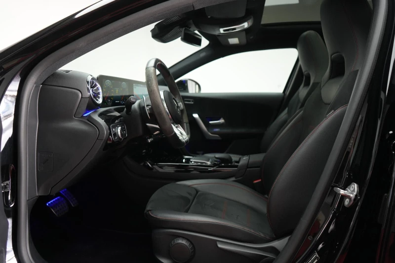 Mercedes-Benz A45 AMG A 45 AMG, снимка 8 - Автомобили и джипове - 26225055