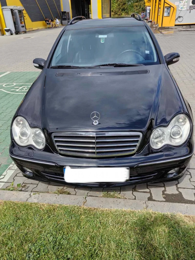 Mercedes-Benz C 270, снимка 2 - Автомобили и джипове - 47086909