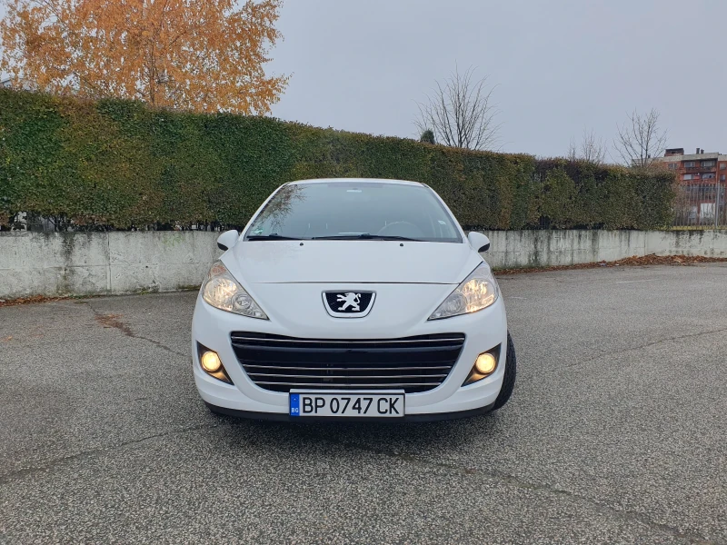 Peugeot 207 1.4 75кс.Регистрирана+ Газ EURO6, снимка 6 - Автомобили и джипове - 48213894