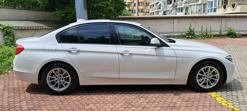 BMW 320, снимка 3 - Автомобили и джипове - 48590738