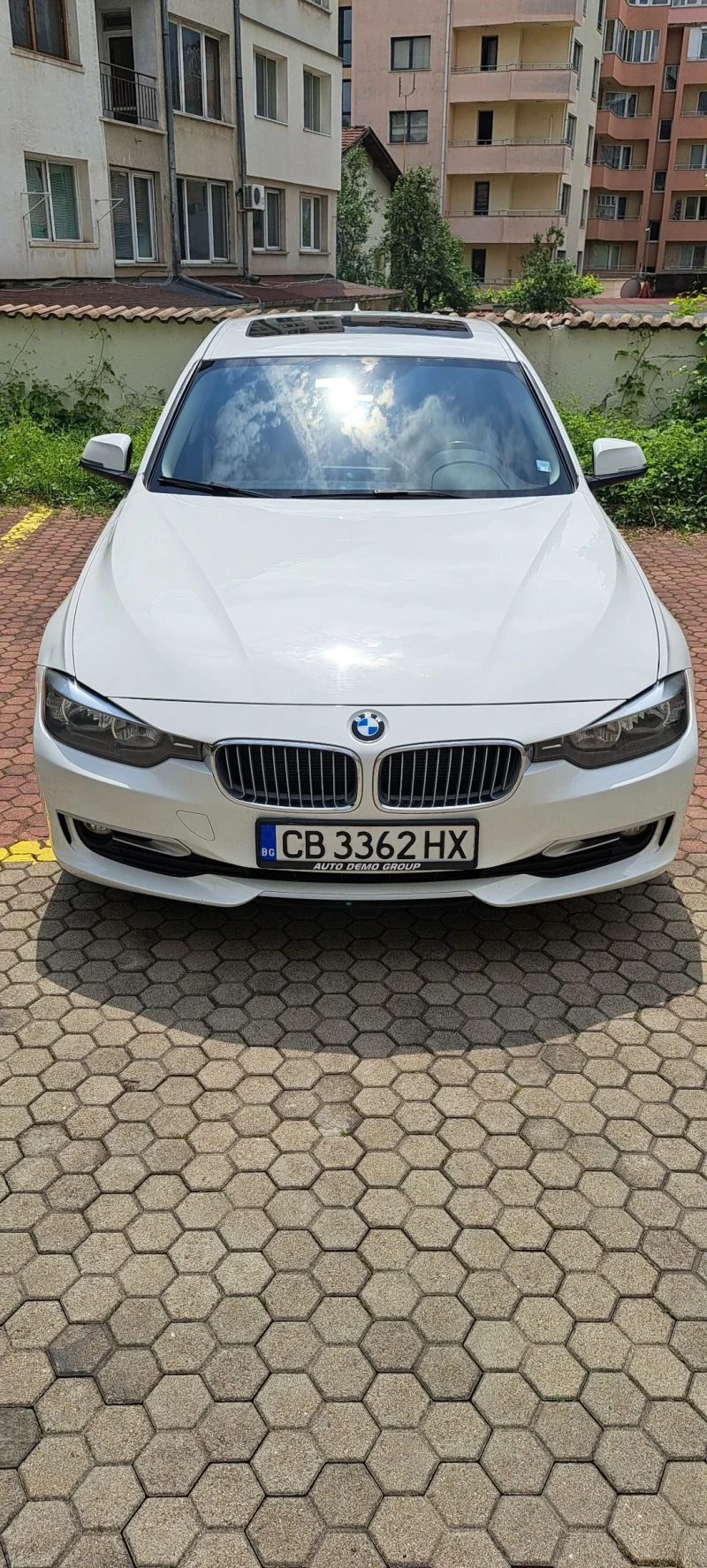 BMW 320, снимка 1 - Автомобили и джипове - 48590738