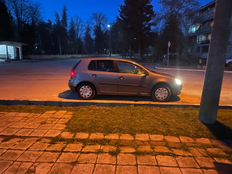 VW Golf, снимка 15 - Автомобили и джипове - 49499328