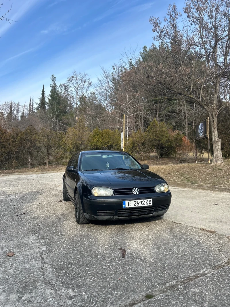 VW Golf, снимка 3 - Автомобили и джипове - 49064874