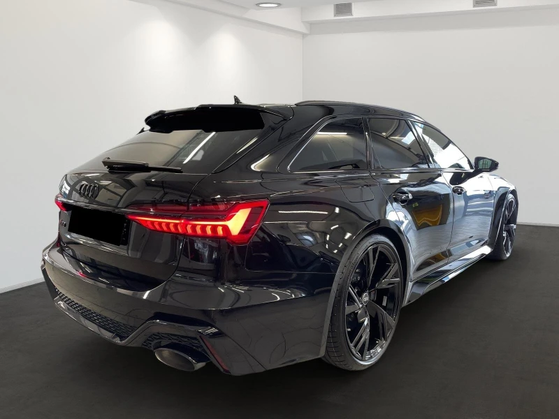 Audi Rs6 CERAMIC/DYNAMIC/CARBON/B&O/360/HEAD UP/MATRIX/22/, снимка 6 - Автомобили и джипове - 51248916