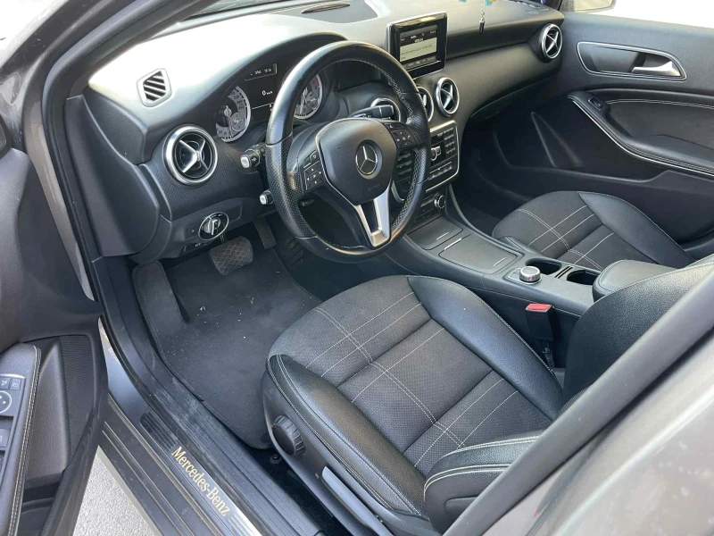 Mercedes-Benz A 180 1.6T, снимка 7 - Автомобили и джипове - 52331584