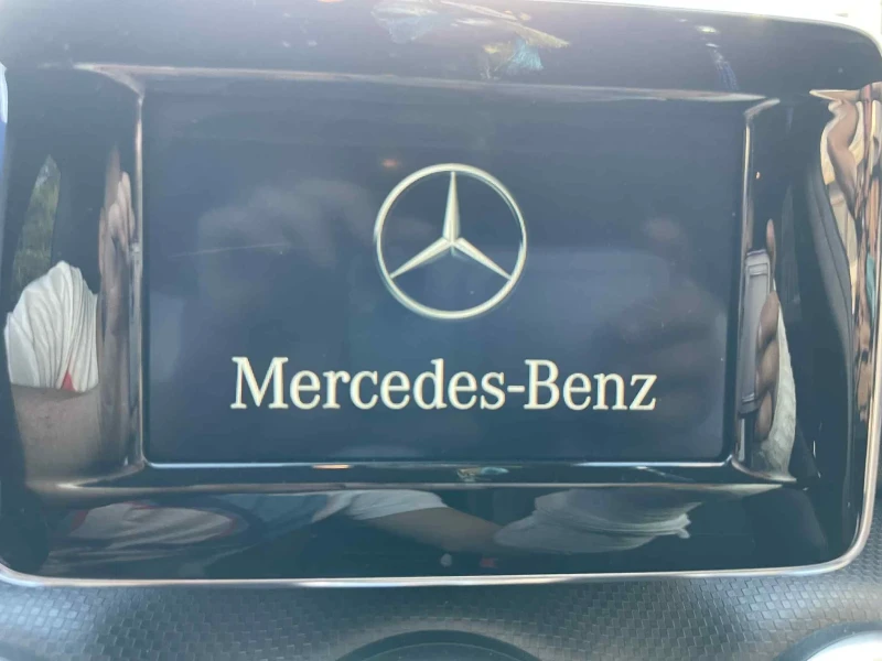 Mercedes-Benz A 180 1.6T, снимка 9 - Автомобили и джипове - 52331584