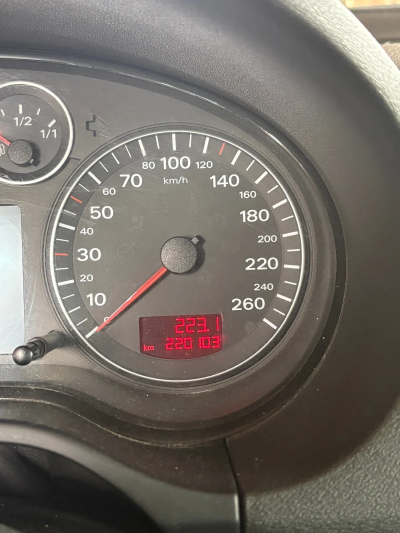 Audi A3 8p SLine, снимка 16 - Автомобили и джипове - 52567211