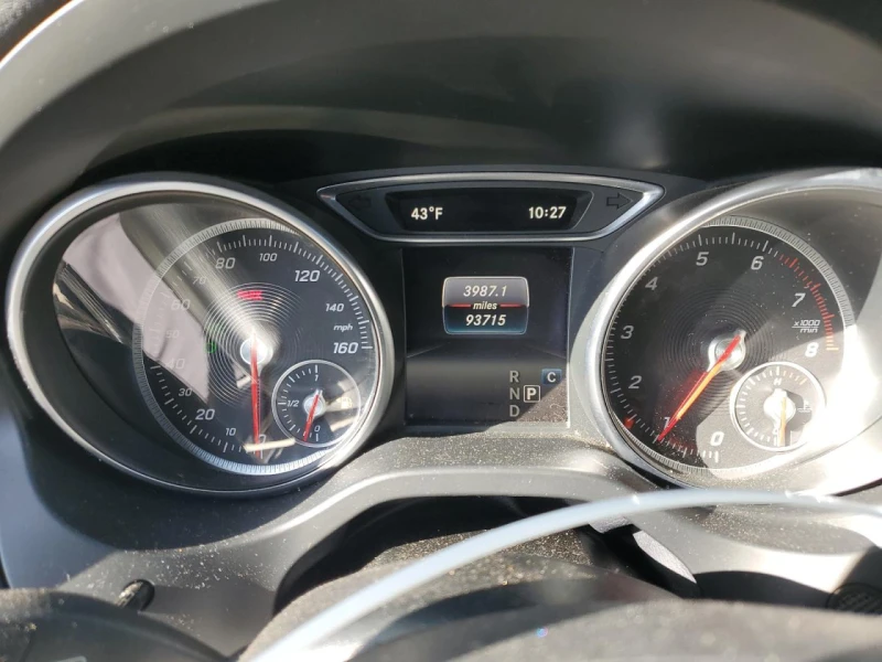 Mercedes-Benz CLA 250 AMG PKG* 4MATIC* КОЖА* АЛКАНТАРА*  , снимка 9 - Автомобили и джипове - 52617644