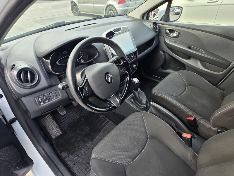 Renault Clio 1.2 Facelift, снимка 6 - Автомобили и джипове - 52643314