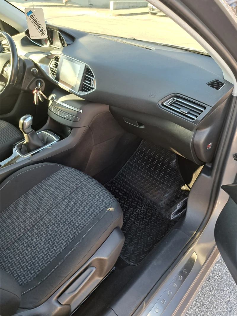 Peugeot 308 Gt stile, снимка 7 - Автомобили и джипове - 52796470