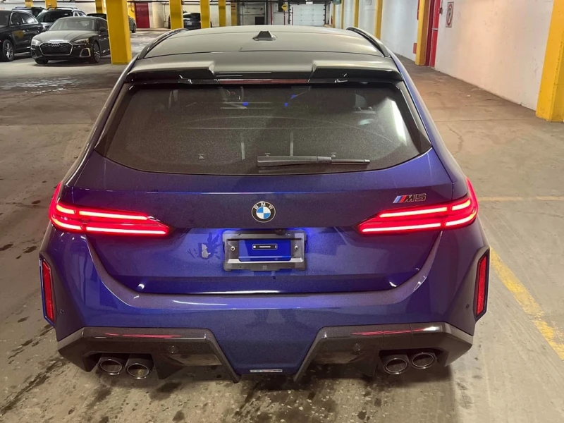 BMW M5 * Touring * CARFAX * БЕЗ ПЪРВОНАЧАЛНА ВНОСКА, снимка 4 - Автомобили и джипове - 52967649