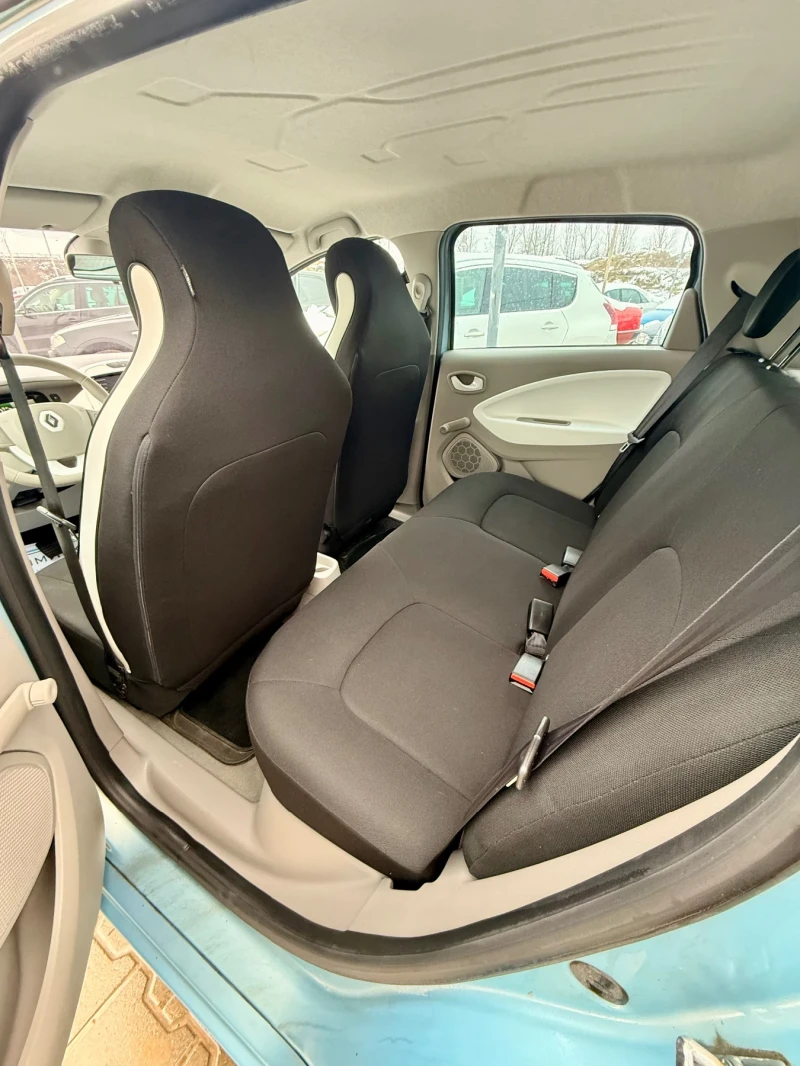 Renault Zoe Топ* Нов внос* 66.000км* Бартер* Реална* 2ключа* , снимка 11 - Автомобили и джипове - 53377322