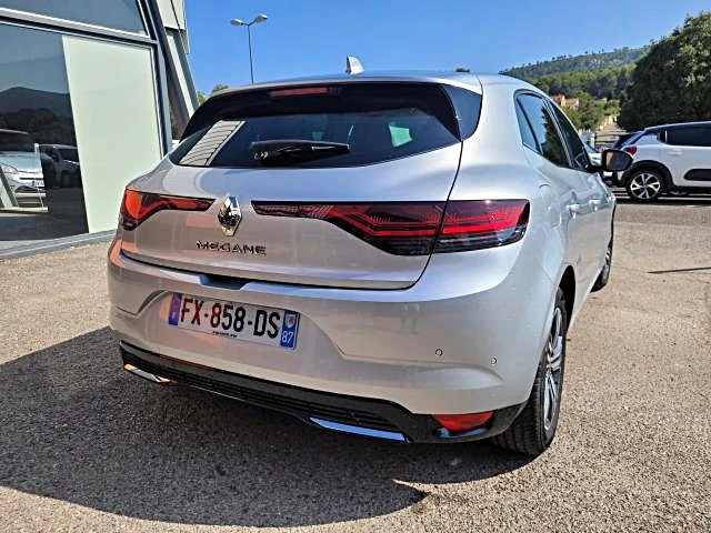 Renault Megane AUTOMATIC, снимка 2 - Автомобили и джипове - 47017073