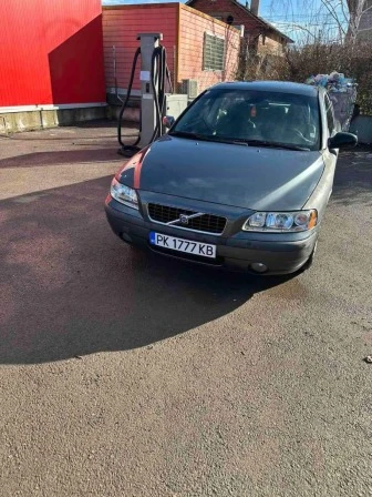 Volvo S60, снимка 1 - Автомобили и джипове - 49395067