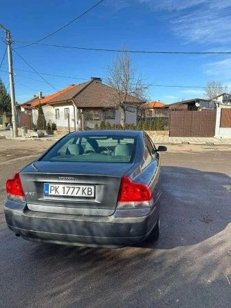 Volvo S60, снимка 4 - Автомобили и джипове - 49395067