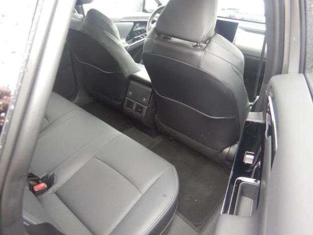 Toyota bZ4X, снимка 11 - Автомобили и джипове - 54150084