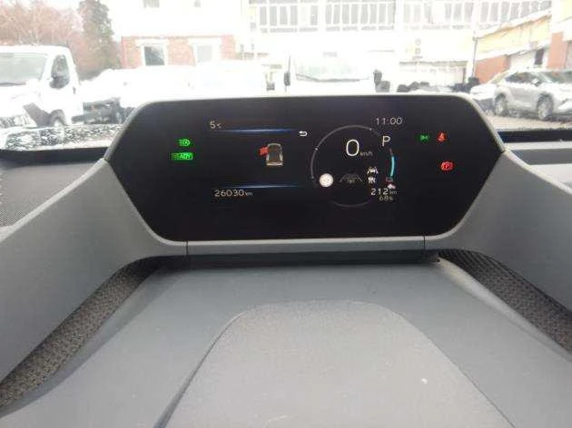 Toyota bZ4X, снимка 7 - Автомобили и джипове - 54150084