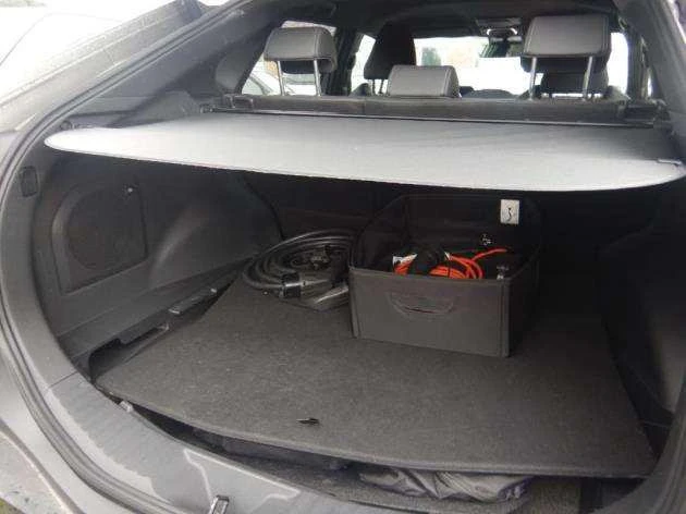 Toyota bZ4X, снимка 12 - Автомобили и джипове - 54150084