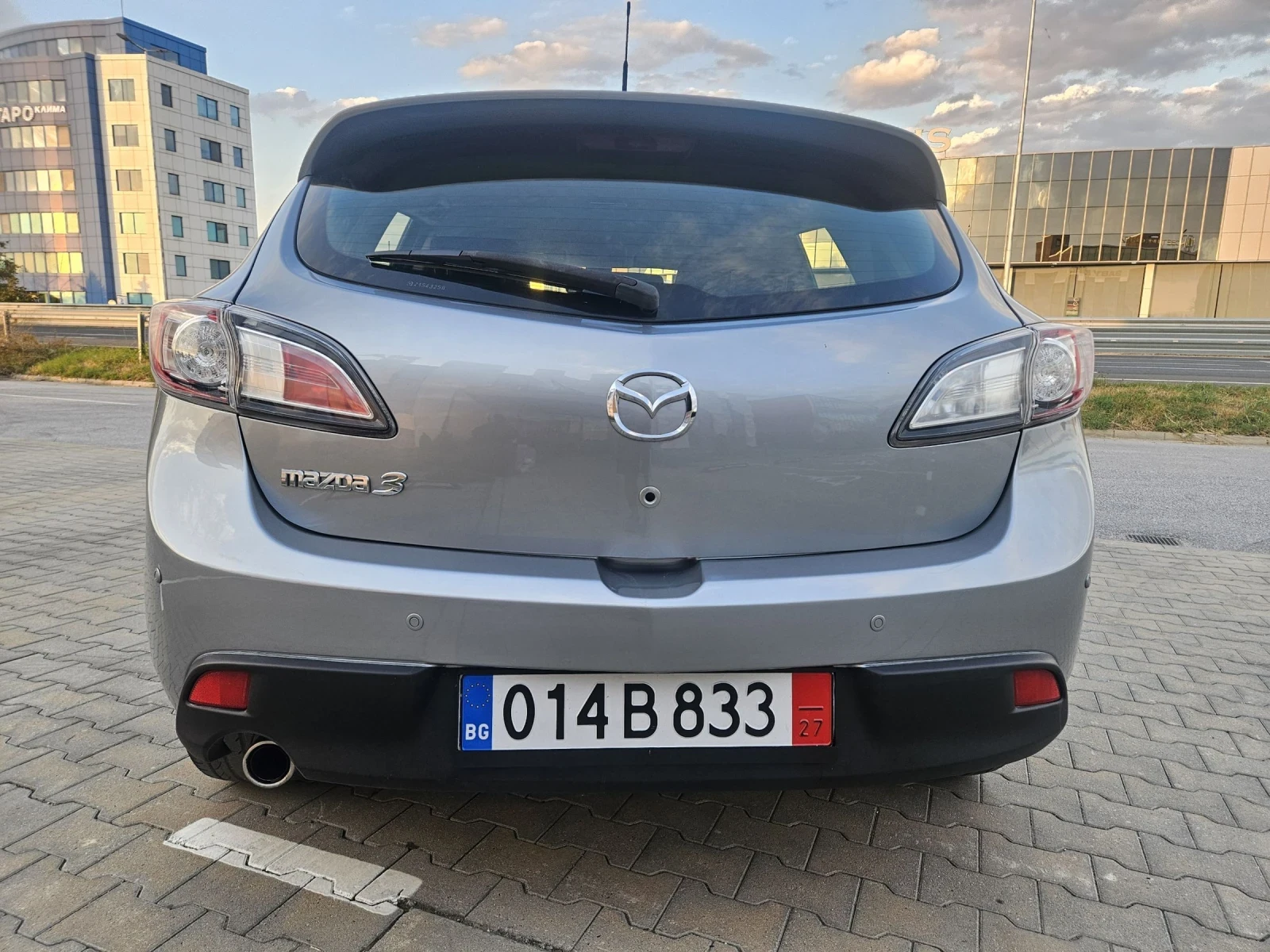 Mazda 3 2.0i AUTOMATIC swiss edition  - изображение 4