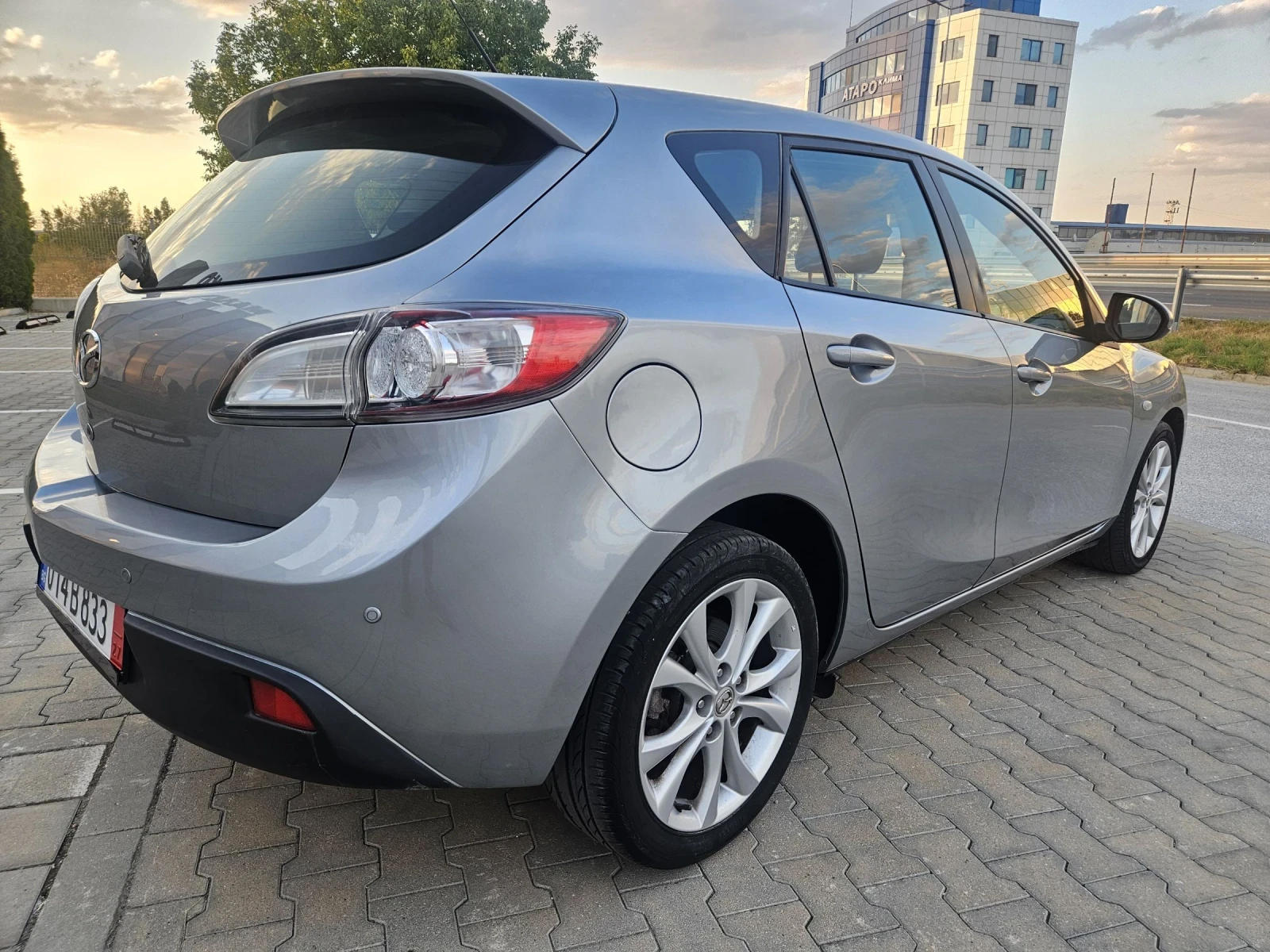 Mazda 3 2.0i AUTOMATIC swiss edition  - изображение 5