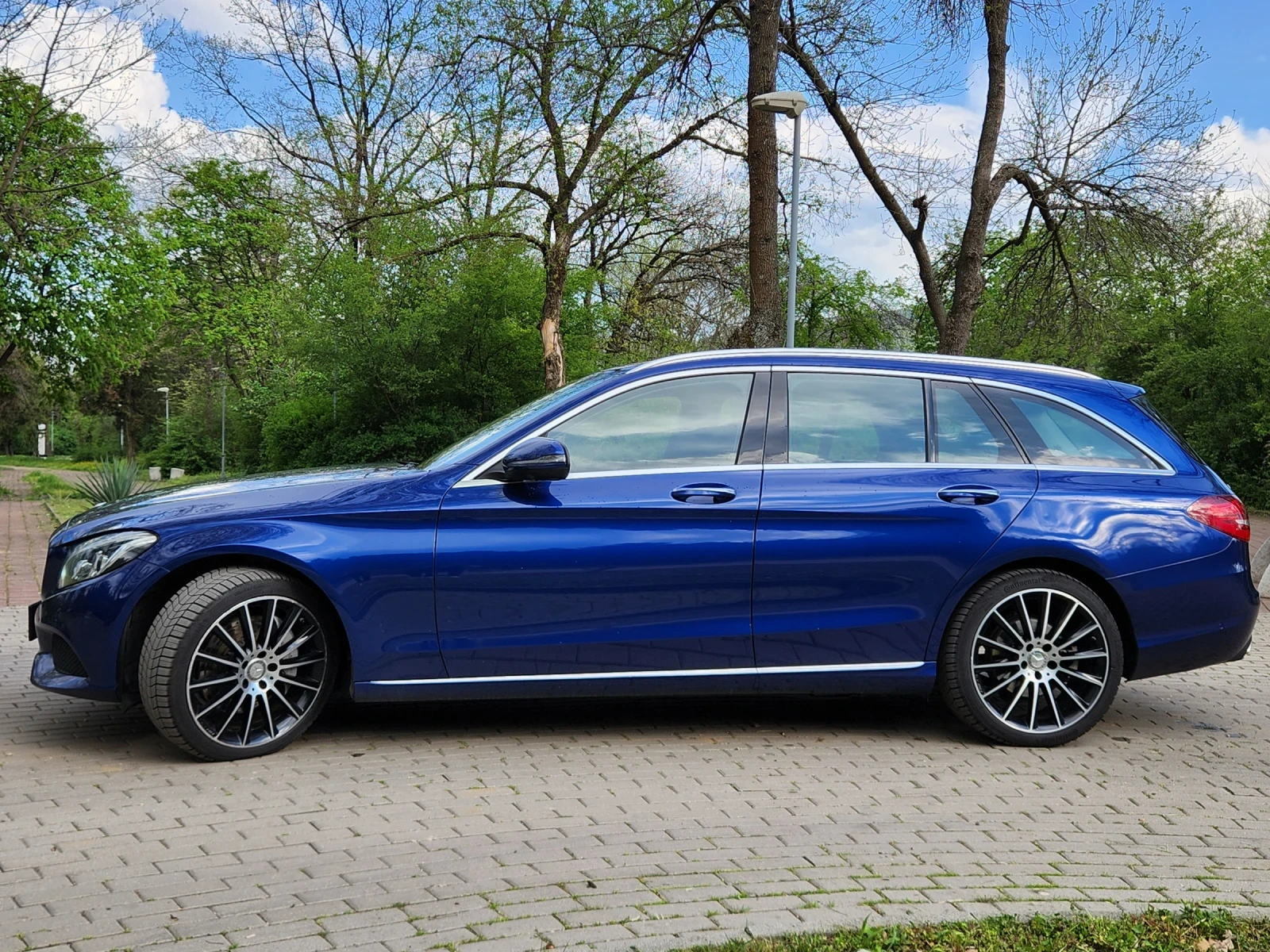 Mercedes-Benz C 350 350e - изображение 4