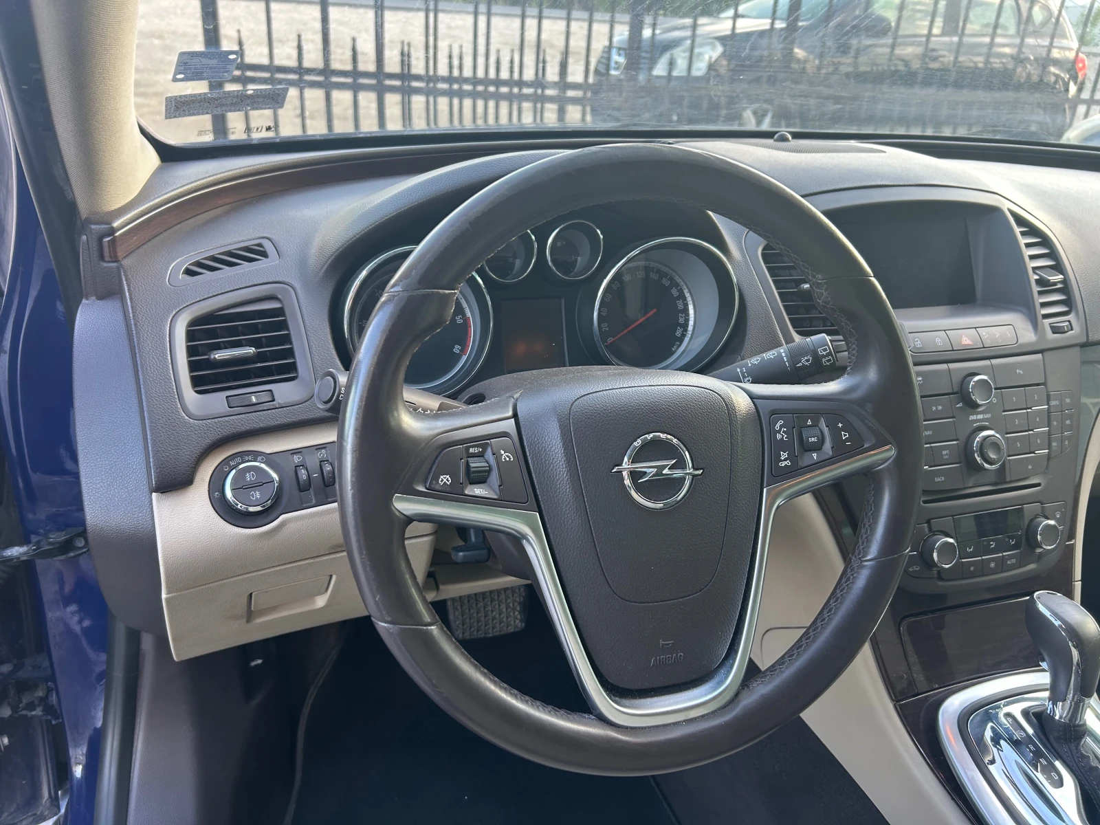 Opel Insignia 2.0 дизел - изображение 5