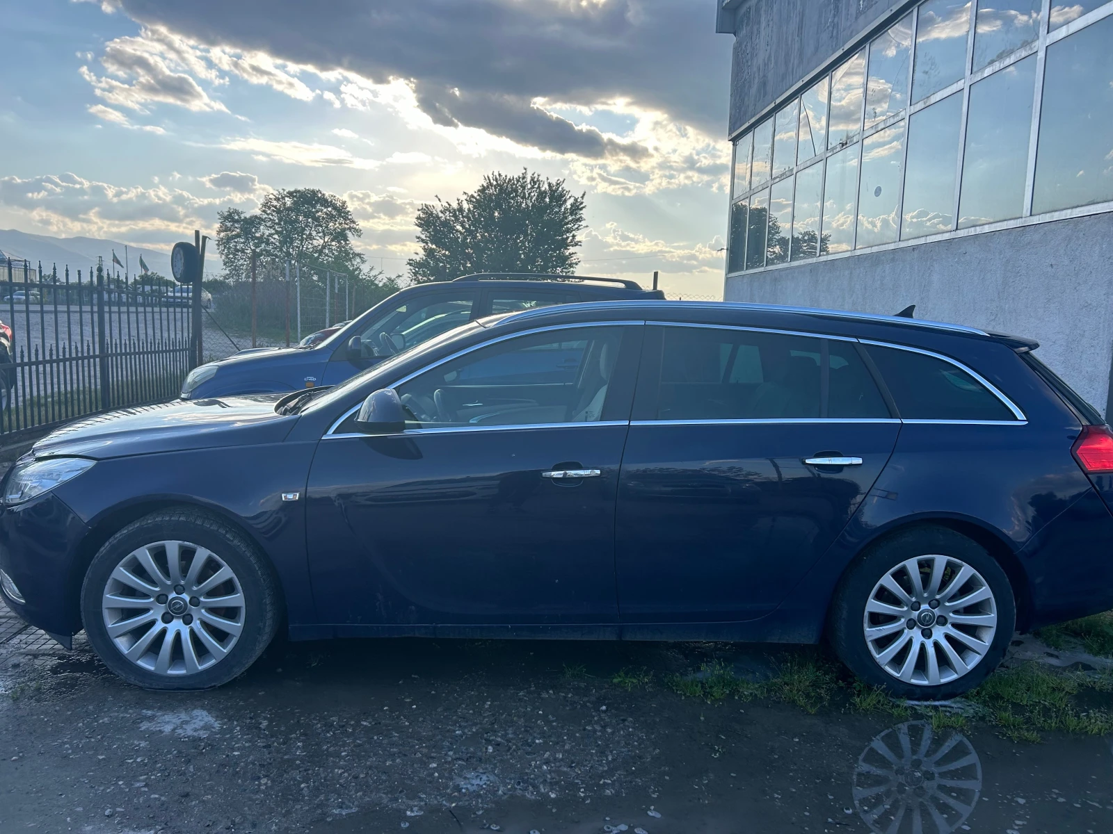Opel Insignia 2.0 дизел - изображение 4