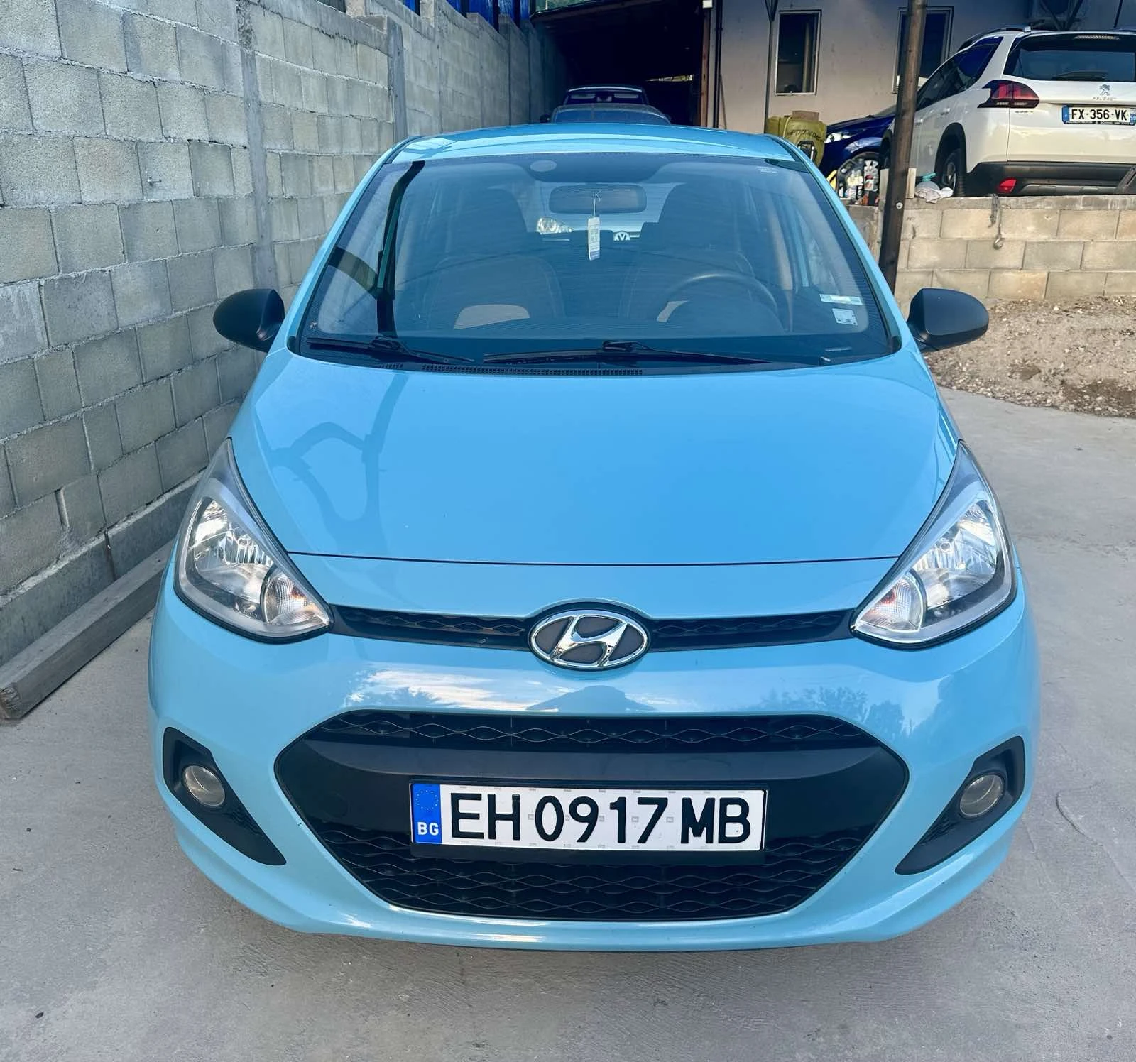 Hyundai I10 Климатик, Обслужен, Всичко Платено - изображение 8