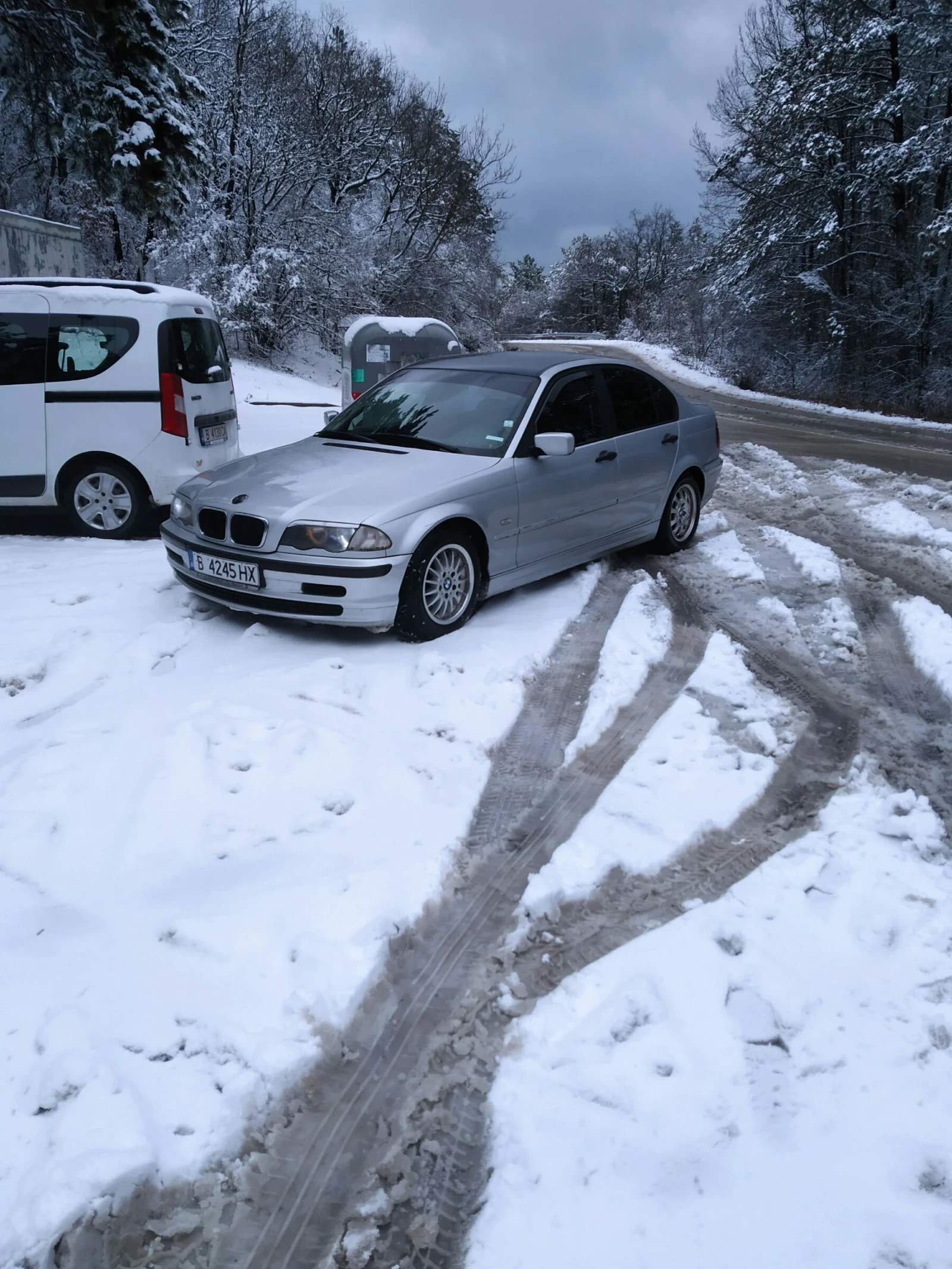 BMW 318 1800i - изображение 6