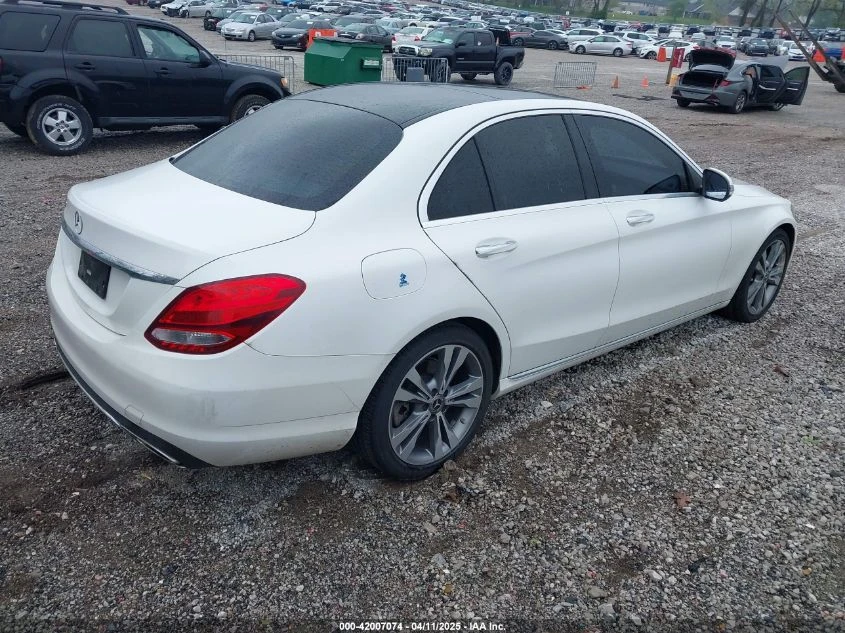 Mercedes-Benz C 300 ФИКСИРАНА ЦЕНА! ПОДГРЕВИ/ПАНОРАМА - изображение 6