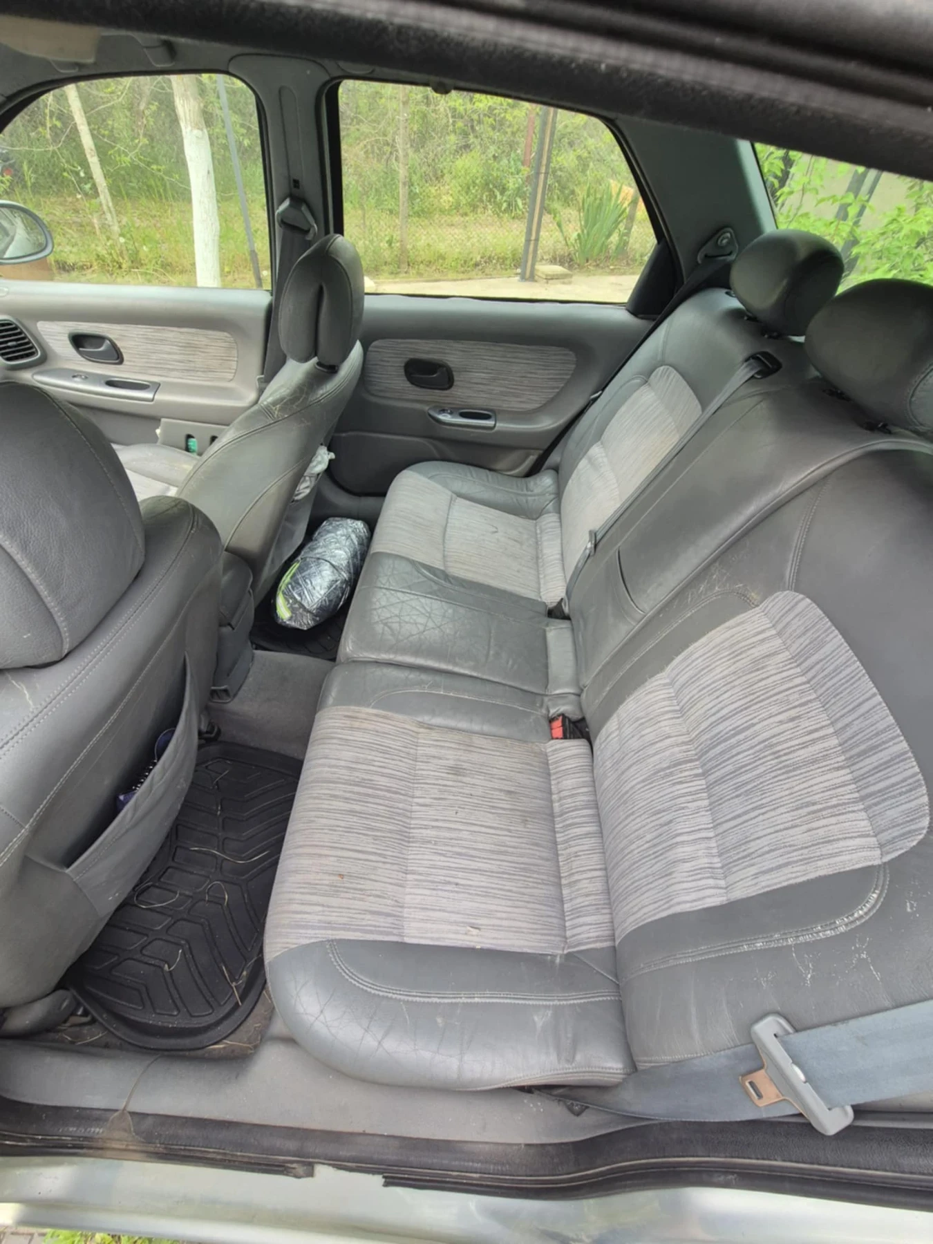 Renault Laguna  - изображение 6