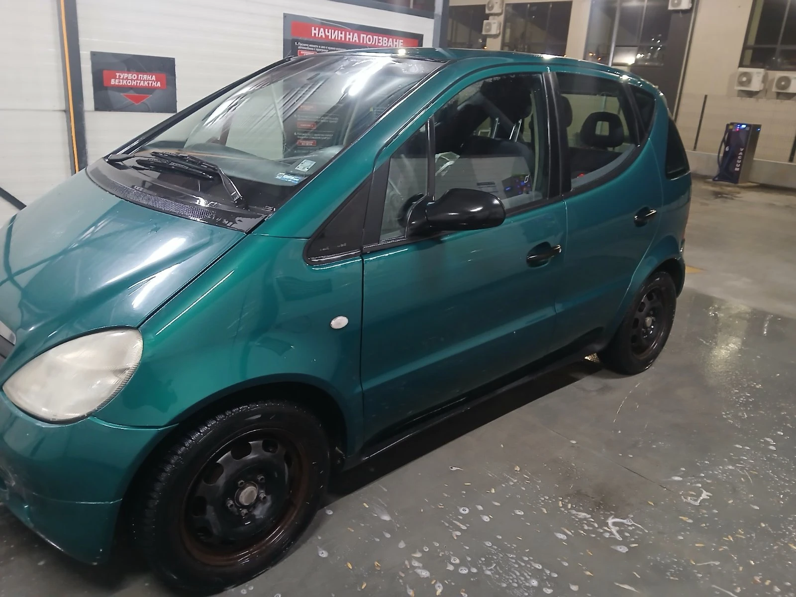 Mercedes-Benz A 140 1.4 - изображение 3